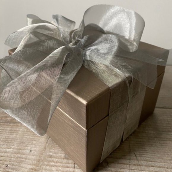 BVLGARI LVCEA Tubogas Quartz Diamond Black Dial - Picture 6 of 8